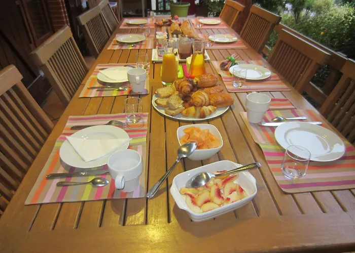 Les D'hotes De Cayrac