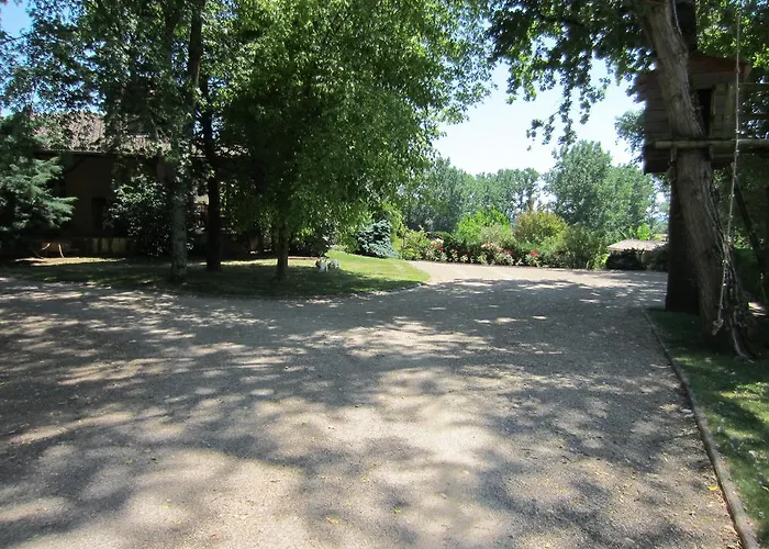 Les D'hotes De Cayrac